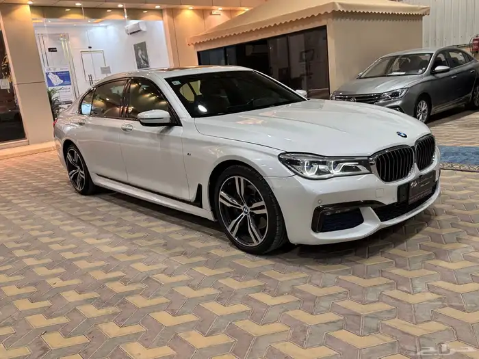 بي ام دبليو Li 740 موديل 2016 4