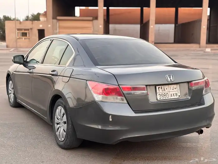 هوندا اكورد 2012 35