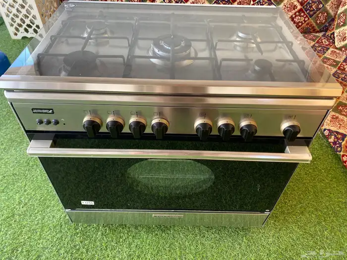 فرن قليم غاز ايطالي نضيف ع الشرط 90 60 1