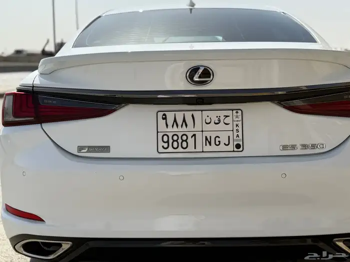 لكزس es 350 مديل 2020 26