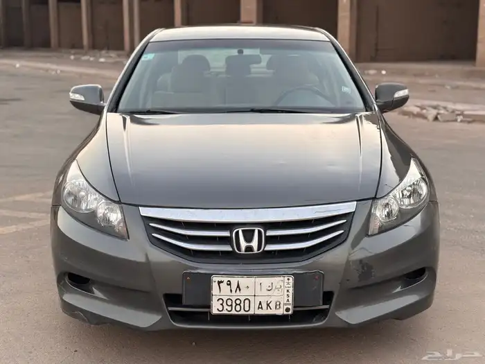 هوندا اكورد 2012 42