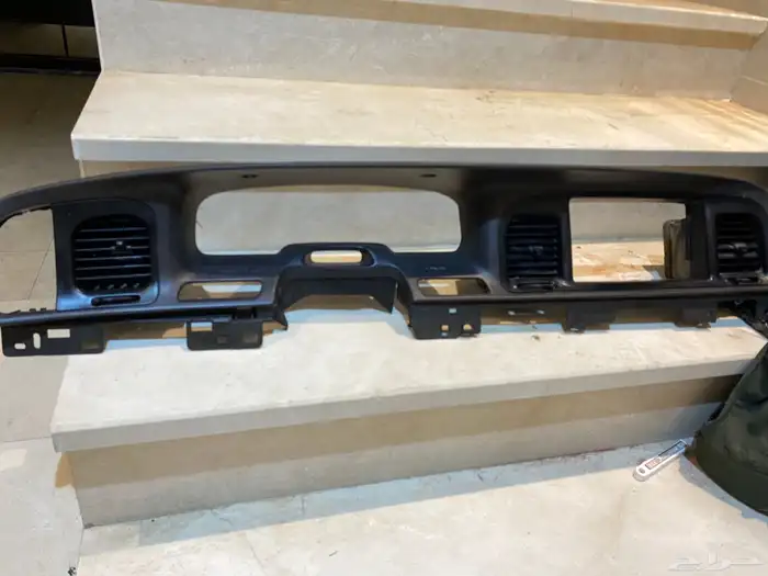 قطع غيار فورد و ماركيز ديكور مكيف و اسطب 0