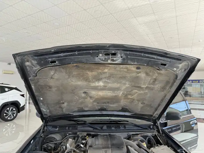 فورد فكتوريا 2008 اسود مدني 19