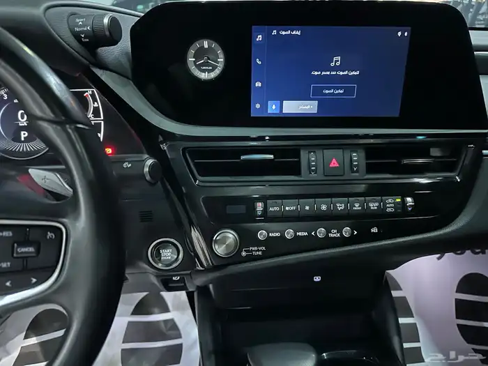 لكزس ES250 موديل 2024 نظيف 10