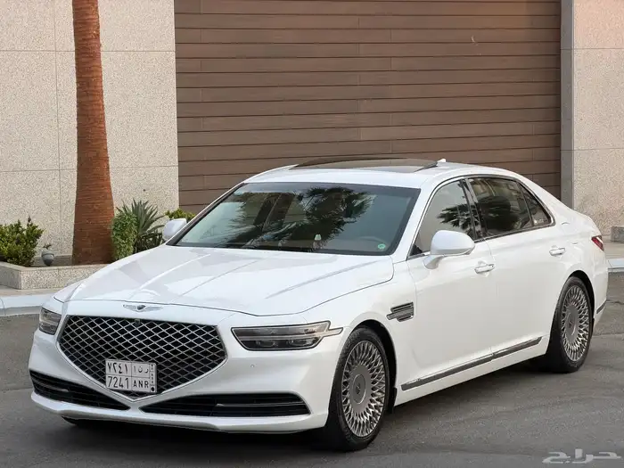 جنسس G90 شبه جديده 2020 16
