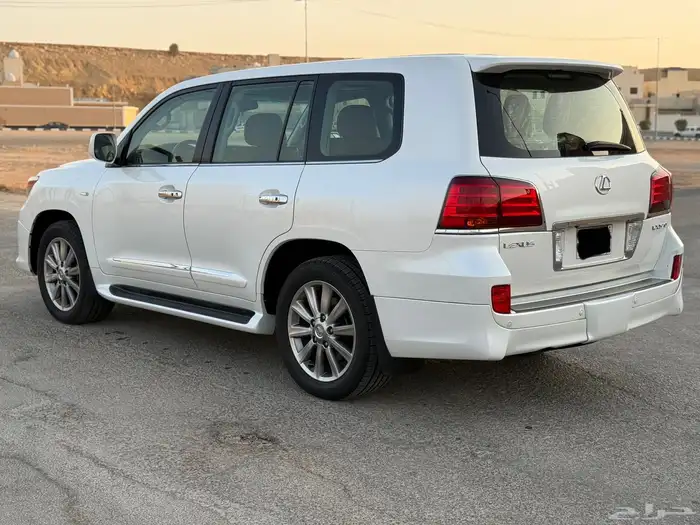 جيب لكزس 2011 مخزن 20