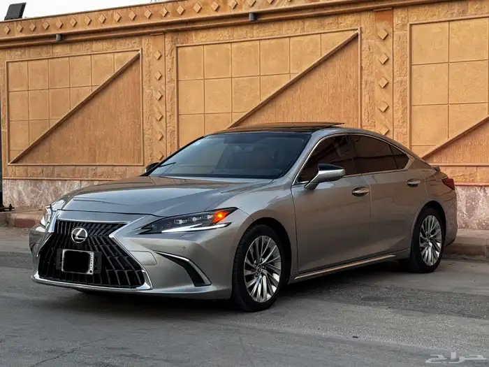 لكزس ES 2022 فل كامل 2