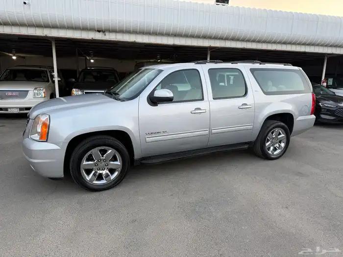 يوكن 2012 SLT XL فل كامل سعودي 1
