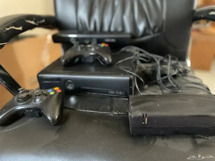 جهاز X BOX 360 مهكر نظيف جدا البيع مستعجل اقبل التفاوض 1