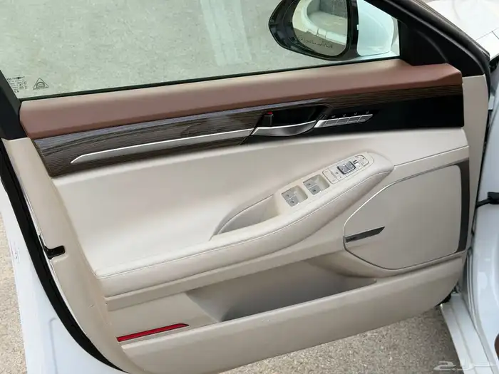 جنسس G90 شبه جديده 2020 29