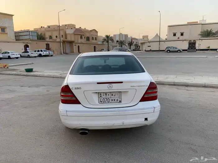 مرسيدس c230 2005 5