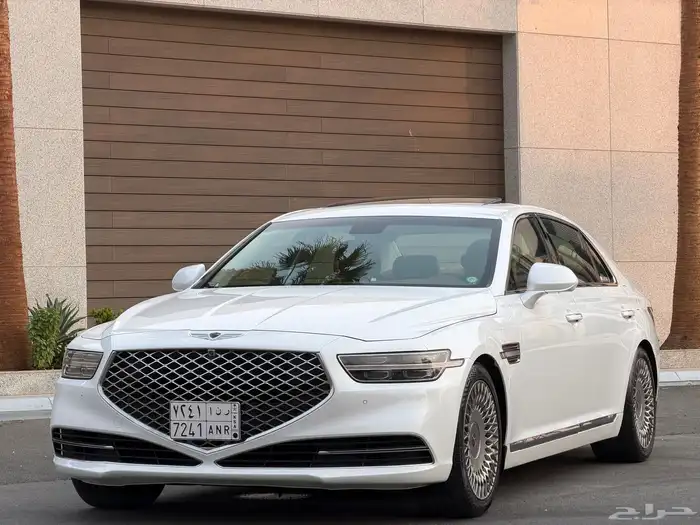 جنسس G90 شبه جديده 2020 15