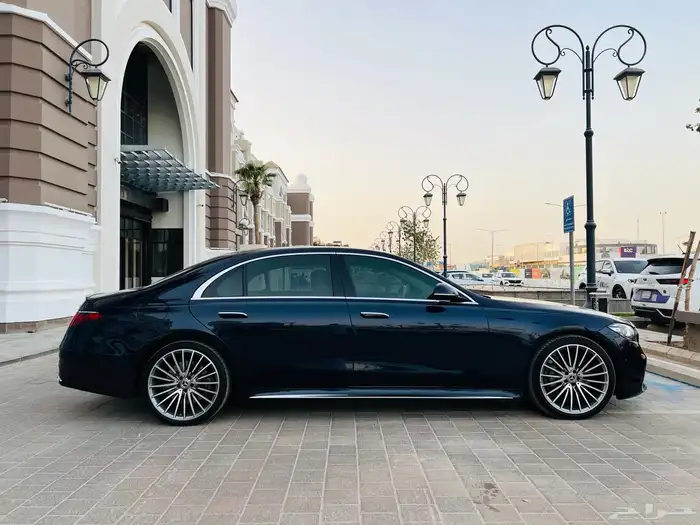 مرسيدس S580 2022 قمة النظافة بحالة الوكالة 8