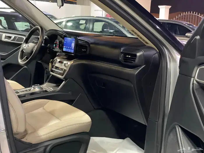 فورد اكسبلور 2021 V6 نظيف 19