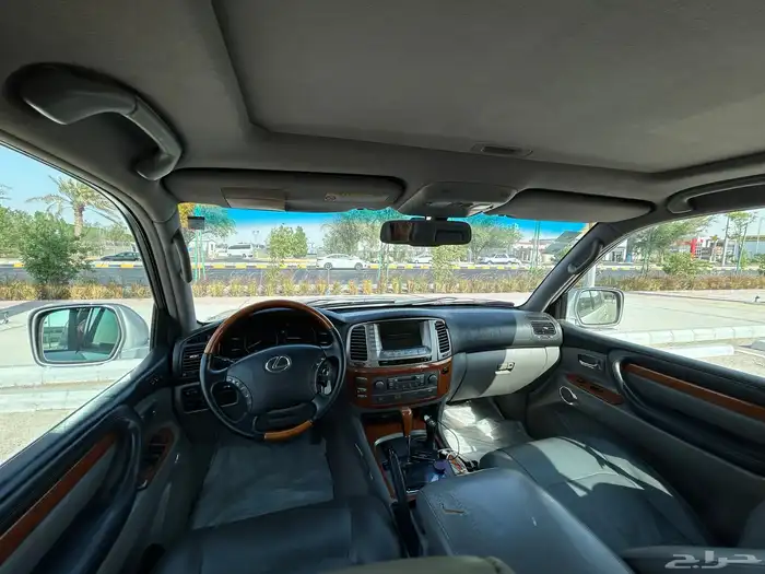 لكزز 2006LX 2
