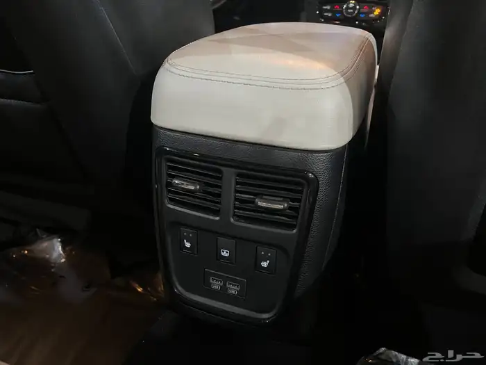 كرايزلر C300 موديل 2020 فئة S وكاله مالك واحد 37
