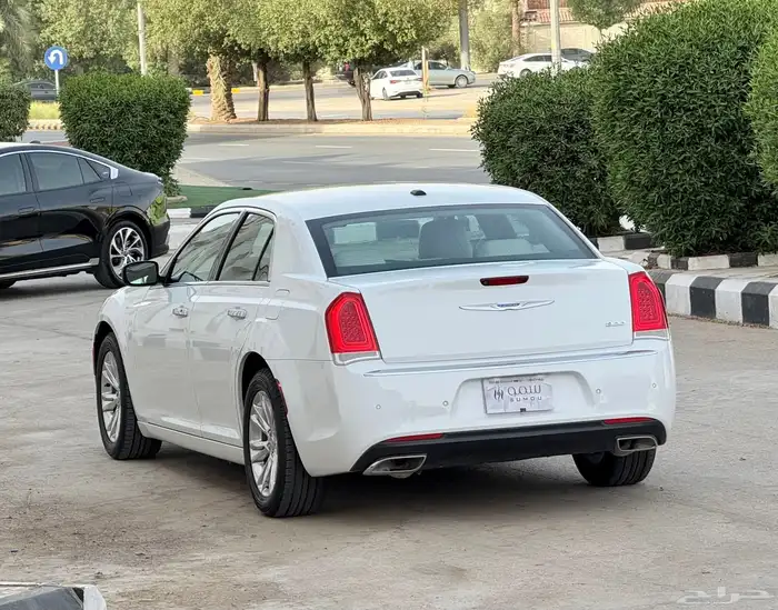 كرايزلر موديل 2021 c300 شرط 4