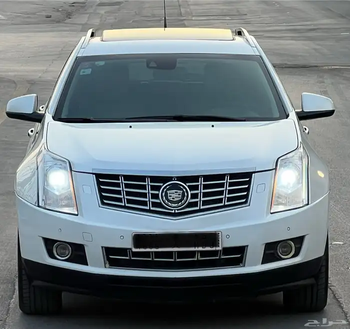 كاديلاك SRX 2013 فل 10