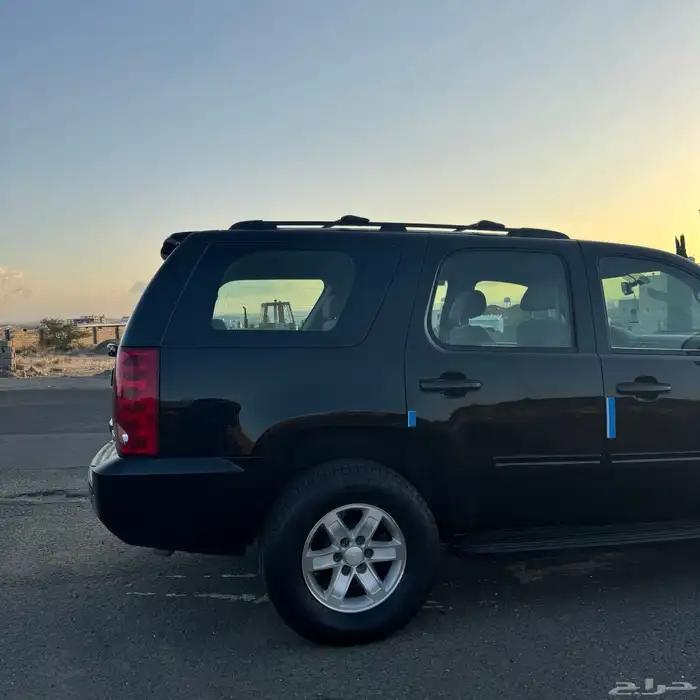 يوكن 2009 مخزن دبل ماشي 136 الف 4