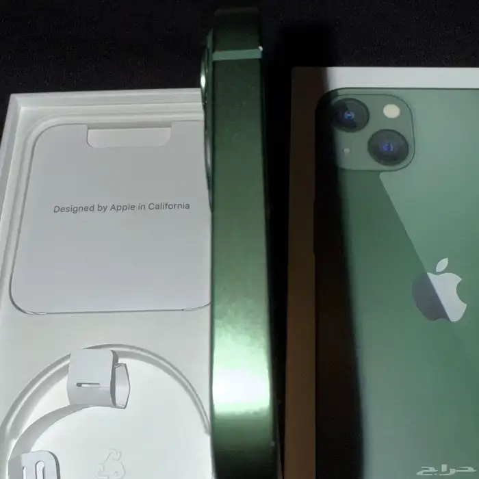 ايفون 13 8
