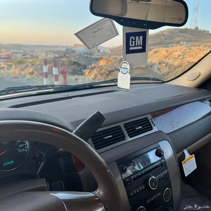 يوكن 2009 مخزن دبل ماشي 136 الف 10