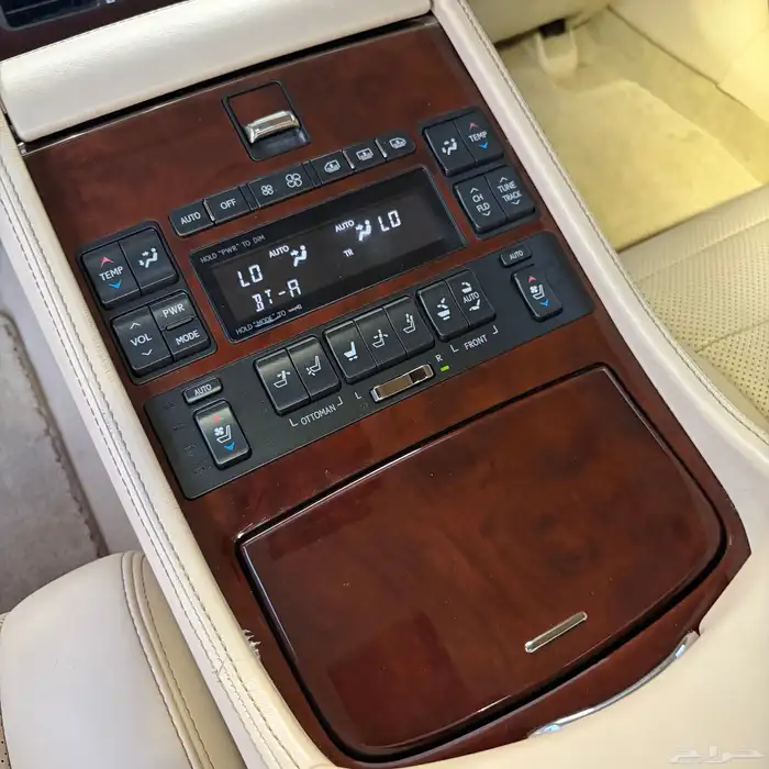 لكزس LS460L VIP موديل 2016 شبه مخزن 42