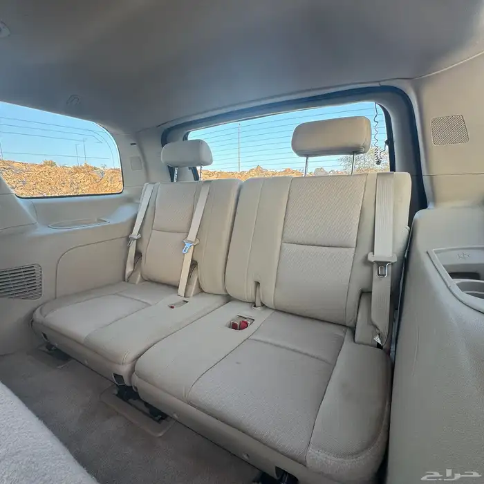 يوكن 2009 مخزن دبل ماشي 136 الف 8