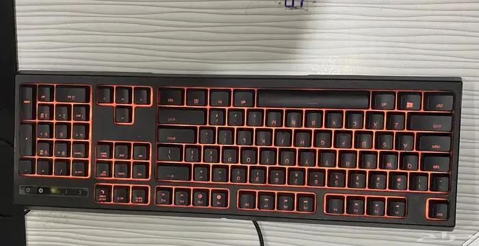 pc مع اغراضه 2300 قابل للتفاوض 1