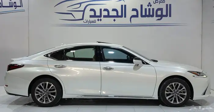 لكزس ES350 AA 2024 4