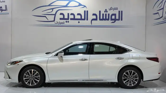 لكزس ES350 AA 2024 5