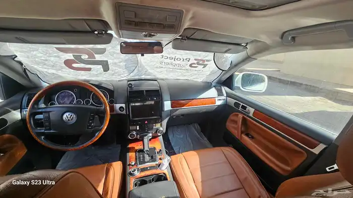 vw touareg 2006 -- 13000 Riyal 1