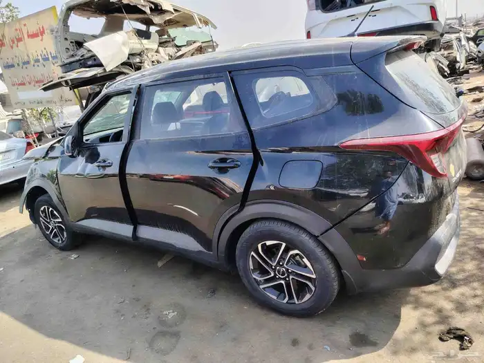 قطع غيار كيا كارينز موديل 2024 2