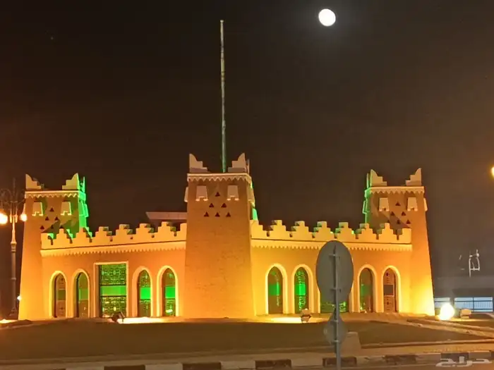 سطحه البيان وظواحيها الرمال 2