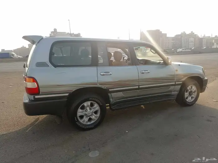 جيب لاند كروزر 2006 شد بلد بودي وكاله ماشي 300 حقيقي قابل لل 7