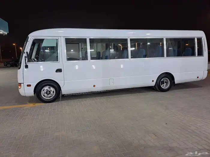 مستبيشي روزا الموديل 2020 14