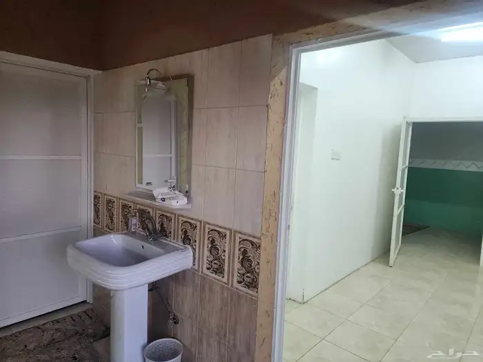 استراحه بيت مفروش مؤثث للايجار السنوي 5