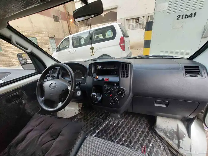 السيارة دباب 4