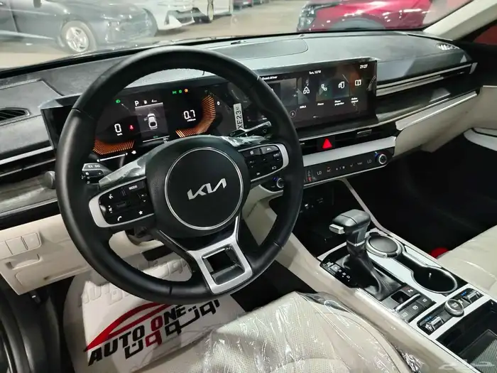 كيا K5 ( نص فل GLS تبريد مقاعد ) موديل 2026 20