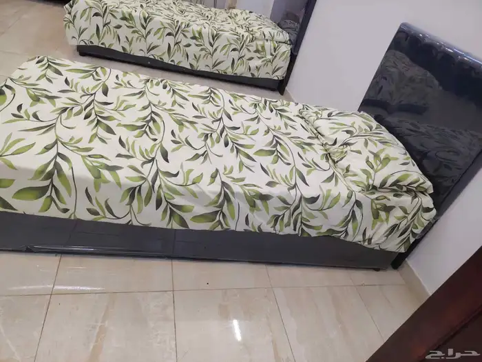 سريرين صندوق بالون الكحلي إستعمال خفيف  باكياسه بدون مراتب 0