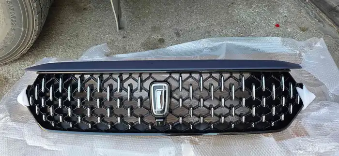 يتوفر لدينا قطع غيار فاو B70 0