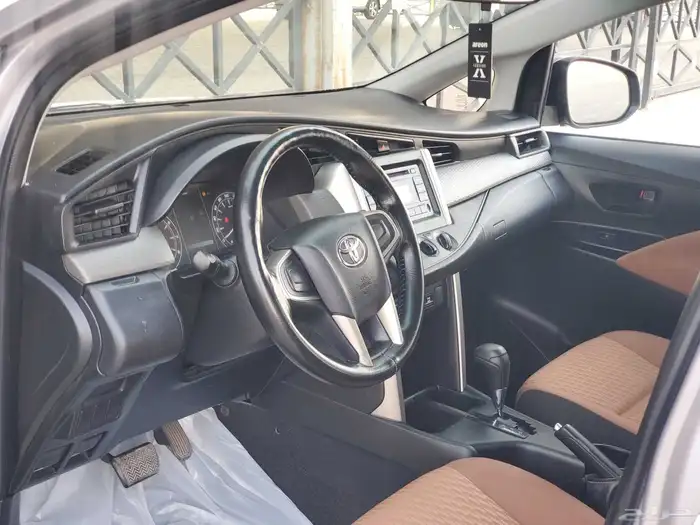 تويوتا انوفا 2016 7