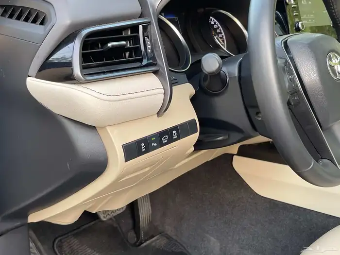 تويوتا كامري 2024 GLE فل سعودي 13