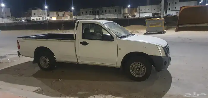 ايسوزو دماكس موديل 2011 2