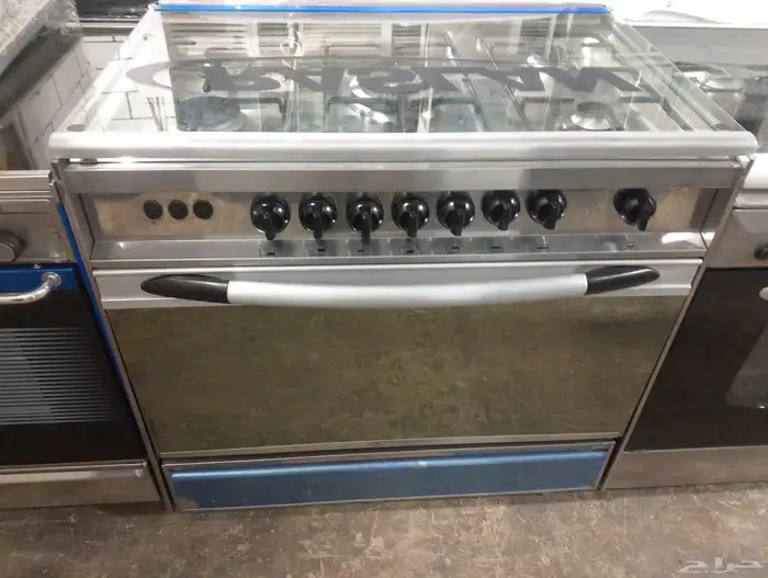 الفرن غاز مستخدم ان شاالله نظيف شغل   للبيع 1