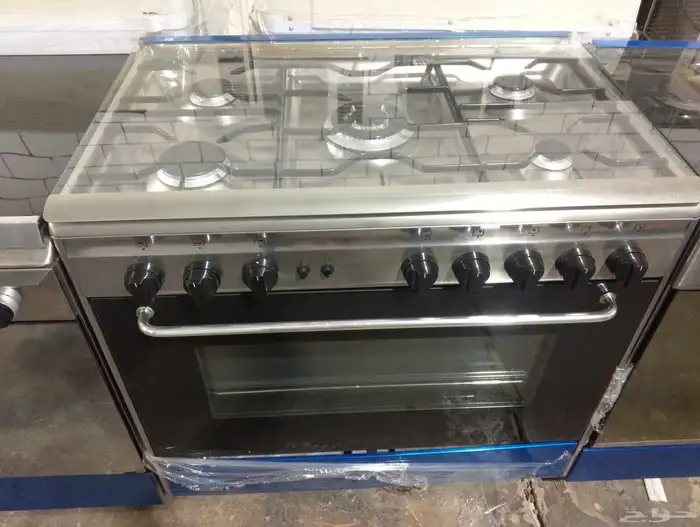 الفرن غاز مستخدم ان شاالله نظيف شغل   للبيع 3