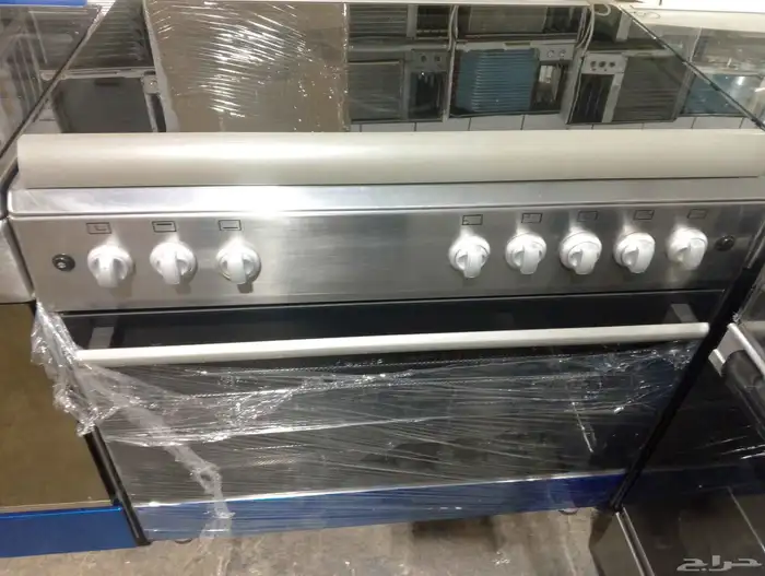 الفرن غاز مستخدم ان شاالله نظيف شغل   للبيع 5