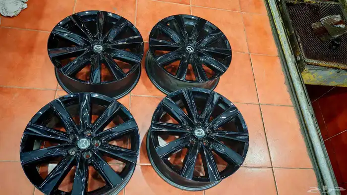 جنوط مادزا فل اصليه نضيفه مره 1