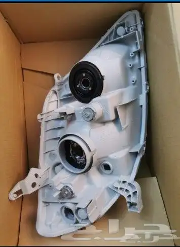 شمعات كورولا جديده اصلي وكاله 2003 إلى 2004 5