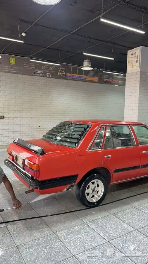 نيسان لوريل 1982 3