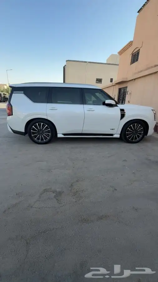 باترول بلاتينيوم 2025 10